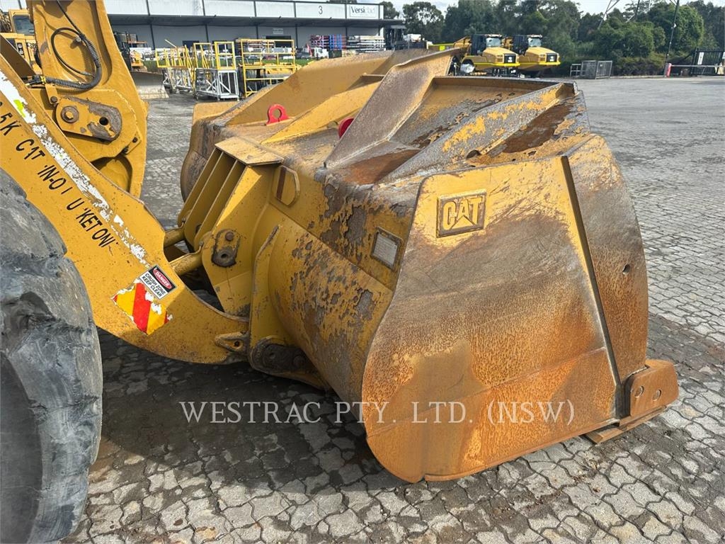 CAT 980 image 12