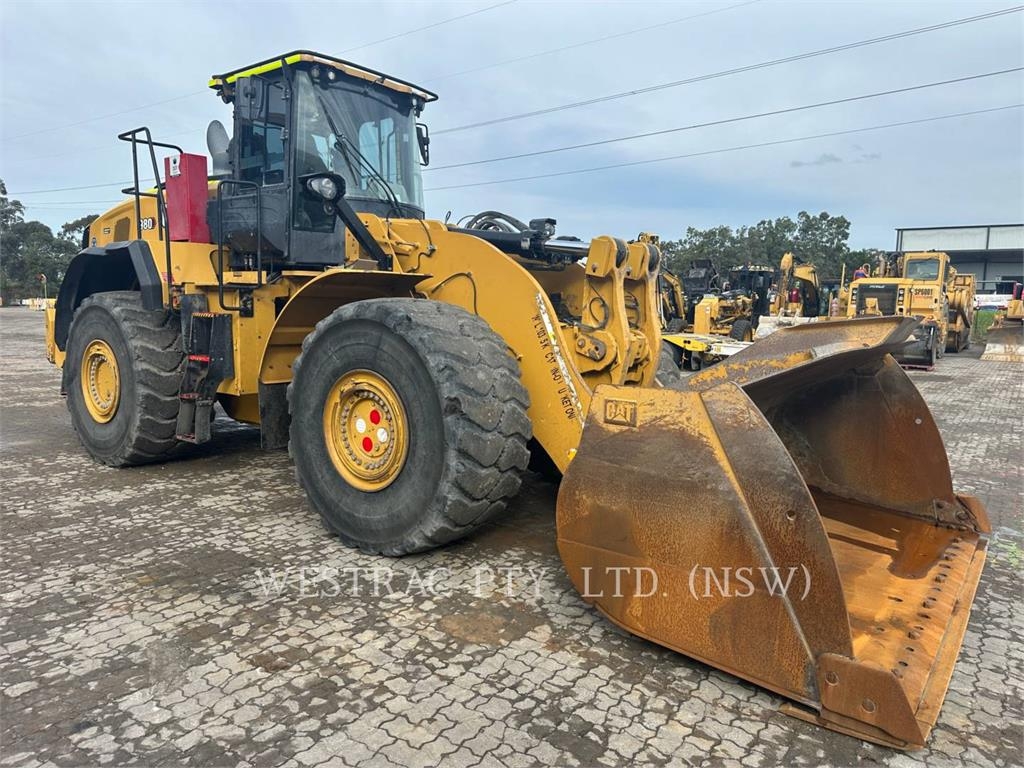 CAT 980 image 2
