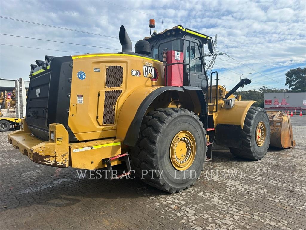 CAT 980 image 3