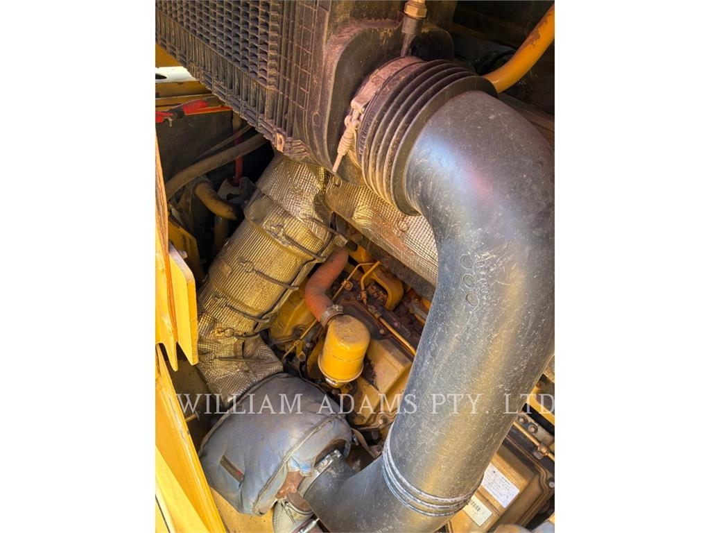 CAT 990K image 9