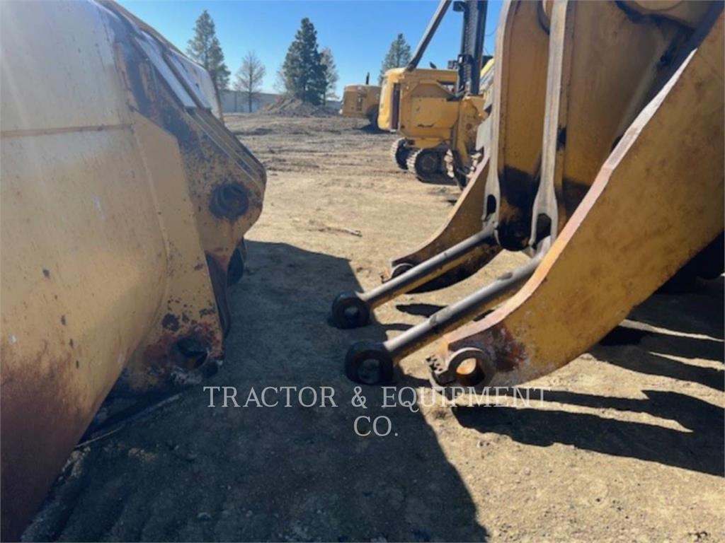 CAT 992C - ホイールローダー・タイヤショベル - 建設 - CATERPILLAR