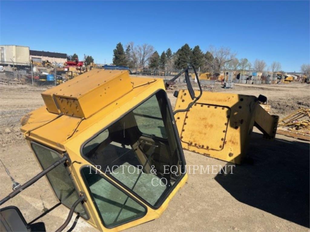 CAT 992C - ホイールローダー・タイヤショベル - 建設 - CATERPILLAR