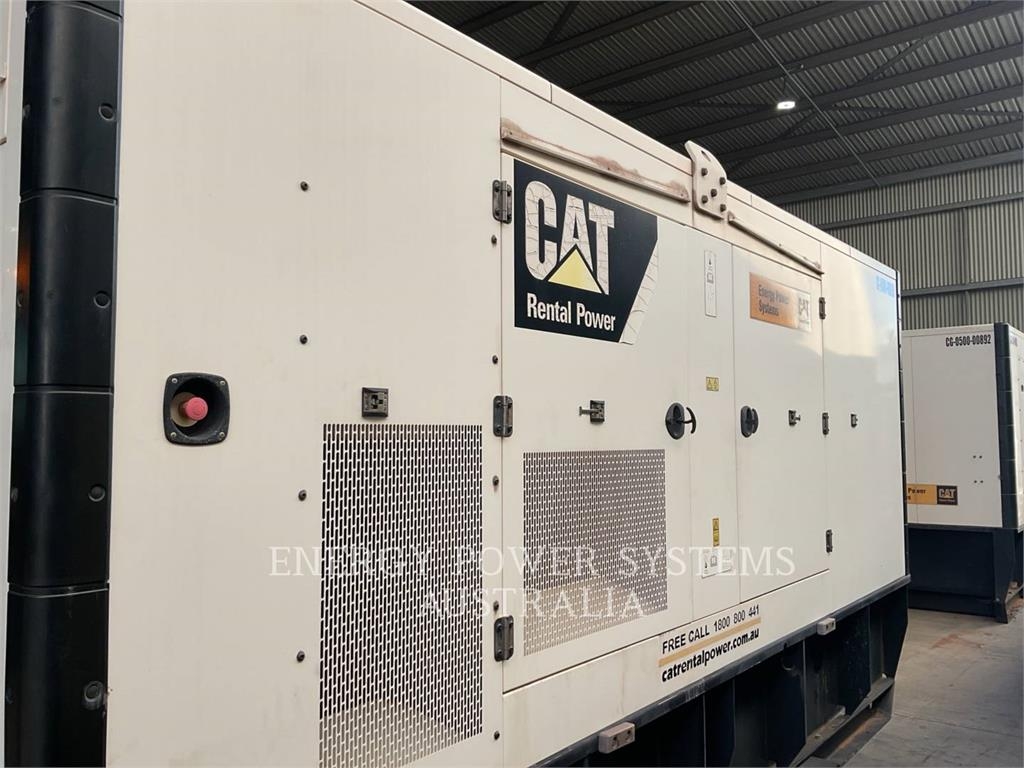 CAT C15 image 2