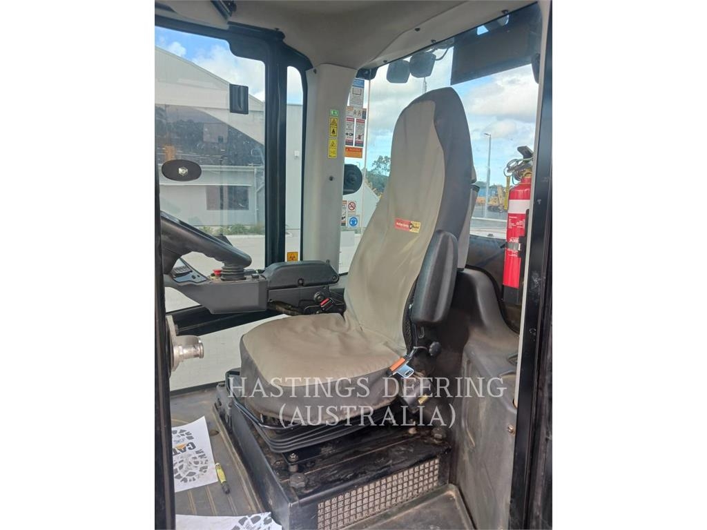 CAT CS78BLRC image 12