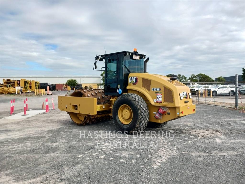 CAT CS78BLRC image 4