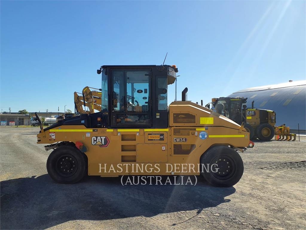 CAT CW34LRC image 8