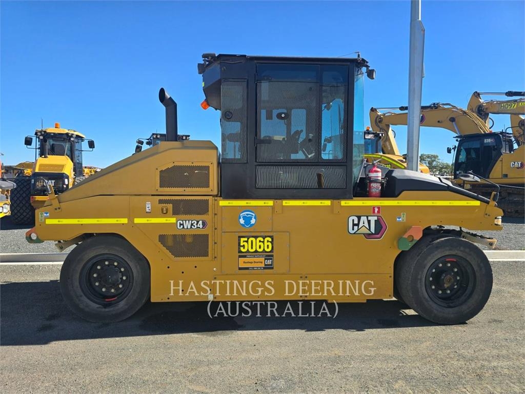 CAT CW34LRC image 10
