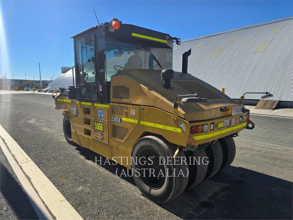 CAT CW34LRC image 4