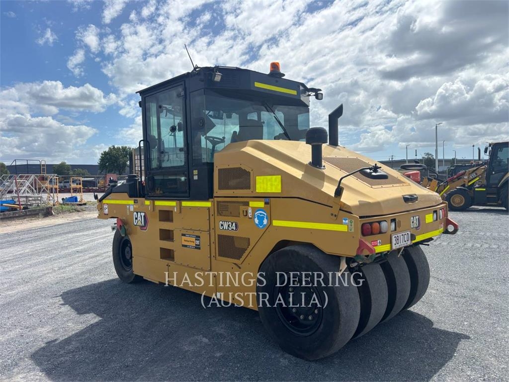 CAT CW34LRC image 4