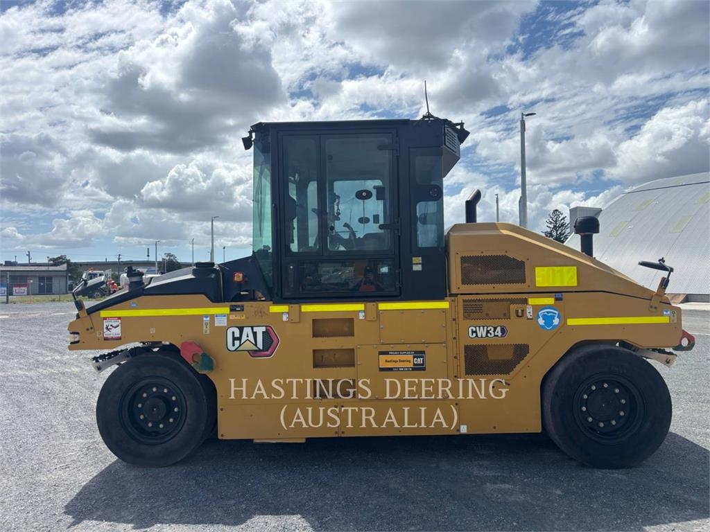 CAT CW34LRC image 9