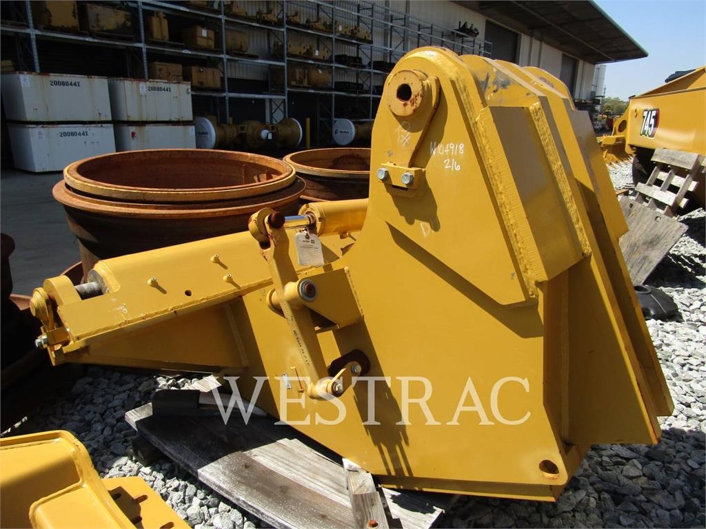 CAT D11 SINGLE SHANK RIPPER image 4