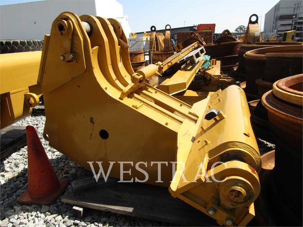 CAT D11 SINGLE SHANK RIPPER image 8