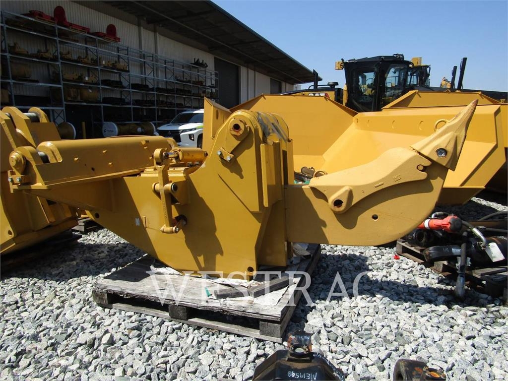 CAT D11 SINGLE SHANK RIPPER image 4
