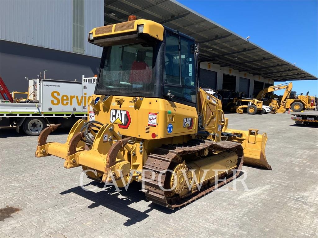 CAT D1-12 image 2