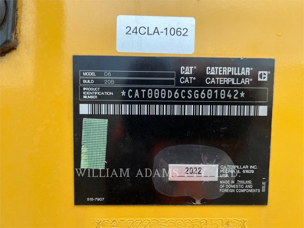CAT D6 image 6