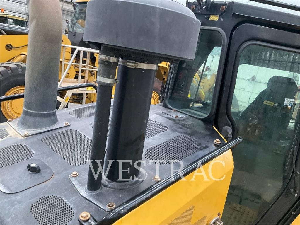 CAT D6-20VP image 10