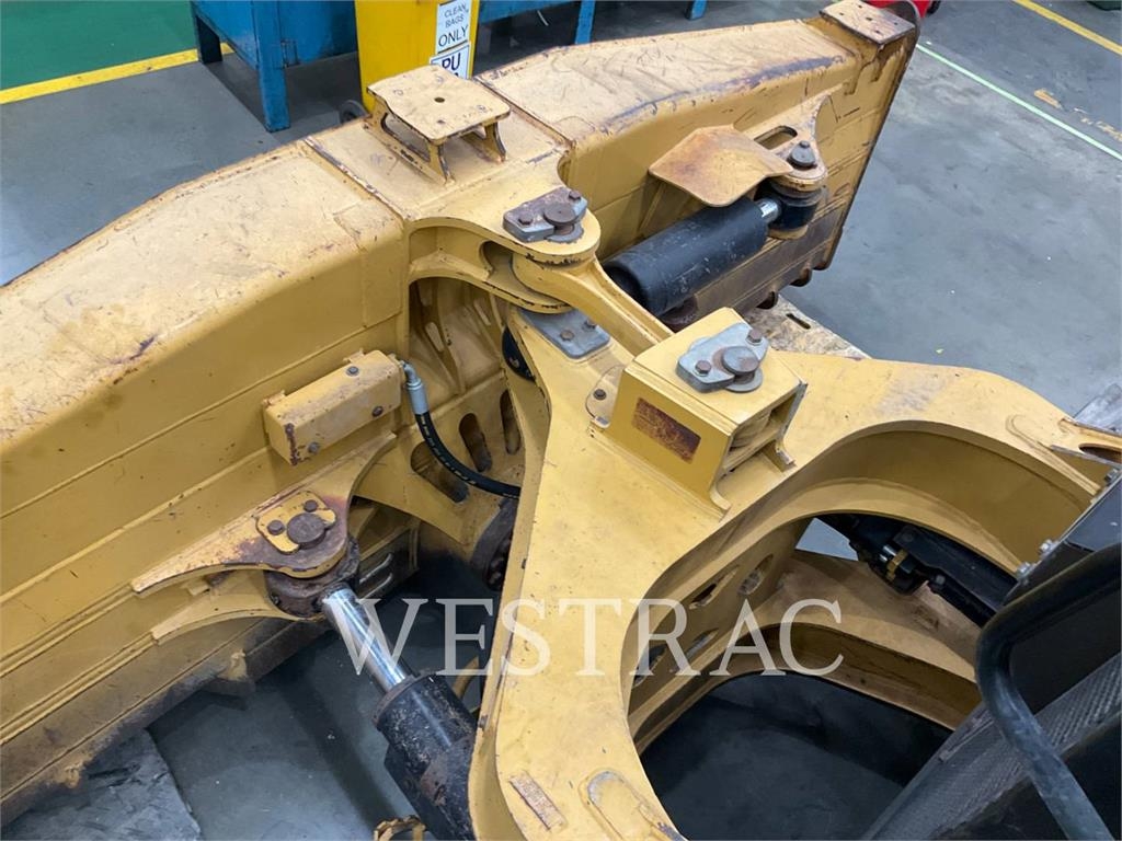 CAT D6-20VP image 8