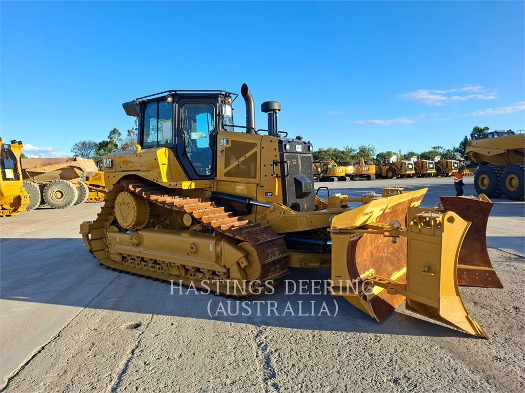 CAT D6-20VP image 2