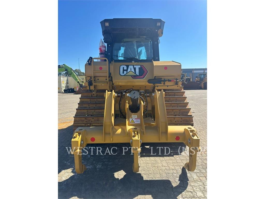 CAT D6 image 7