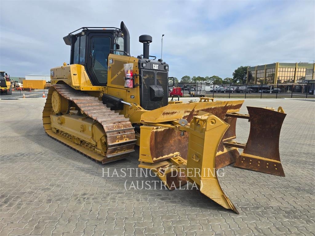 CAT D6-20VP image 2