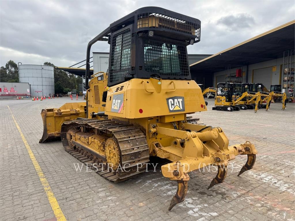 CAT D6K2 XL image 4