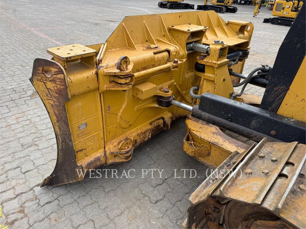 CAT D6K2 XL image 8