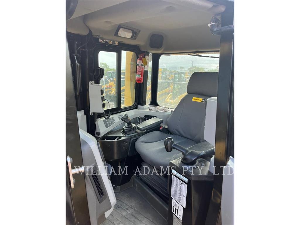 CAT D6T image 11