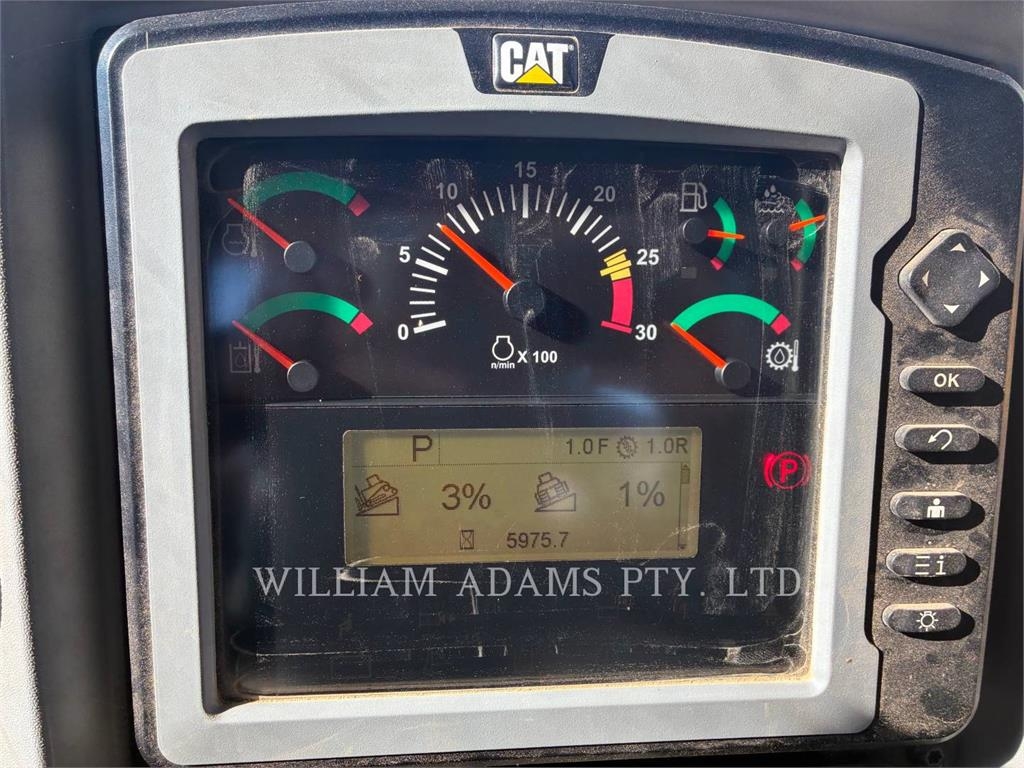 CAT D6T image 4