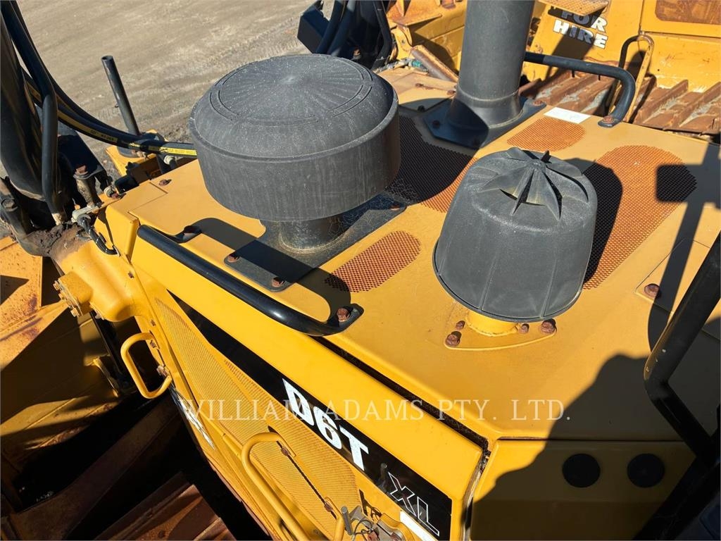 CAT D6T image 8