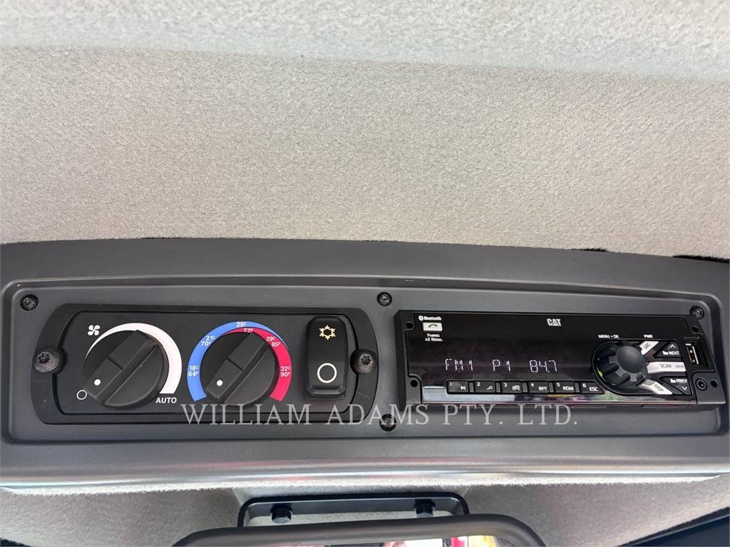 CAT D6-XE LGP image 12