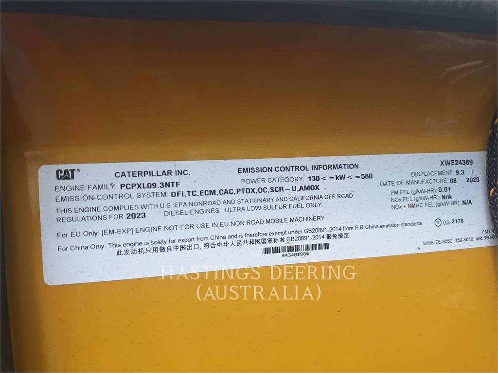 CAT D7-17 image 8