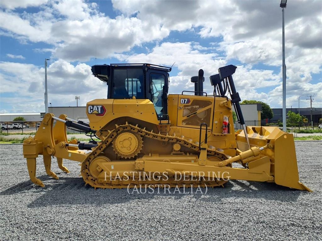 CAT D7-17 image 12