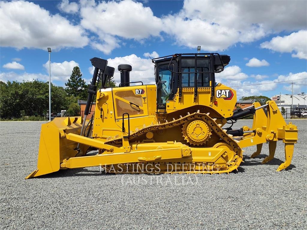 CAT D7-17 image 9