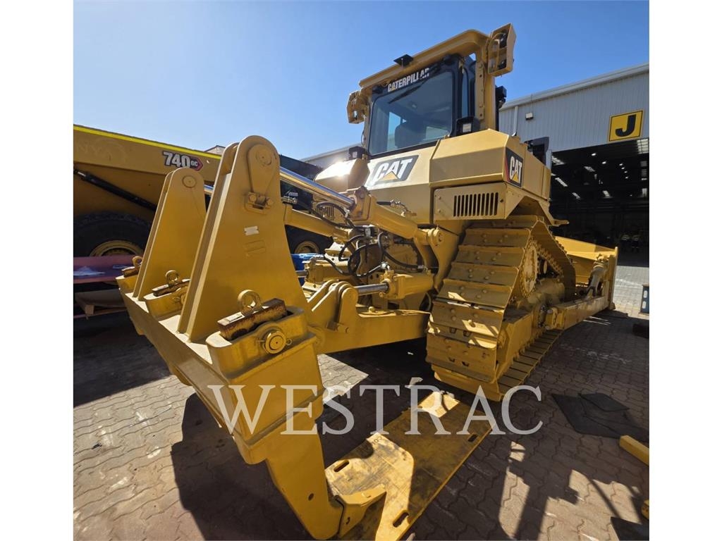 CAT D7R image 3