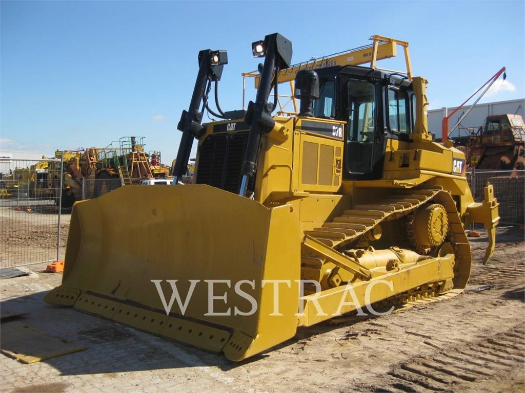 CAT D7R image 7
