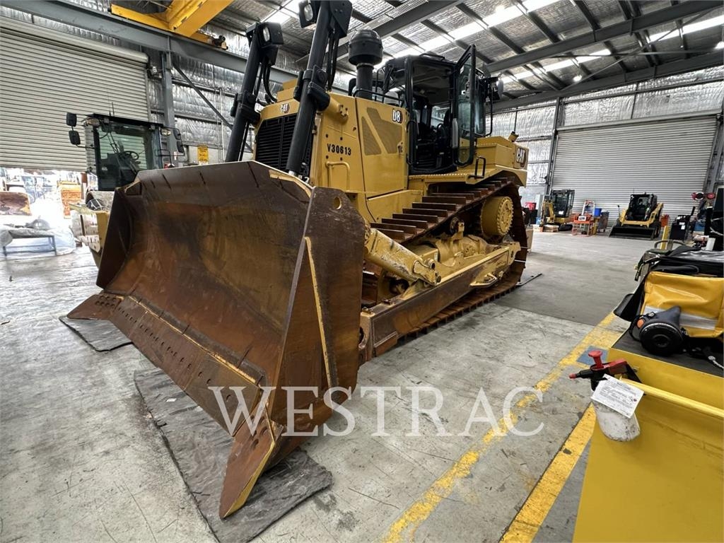CAT D8-19