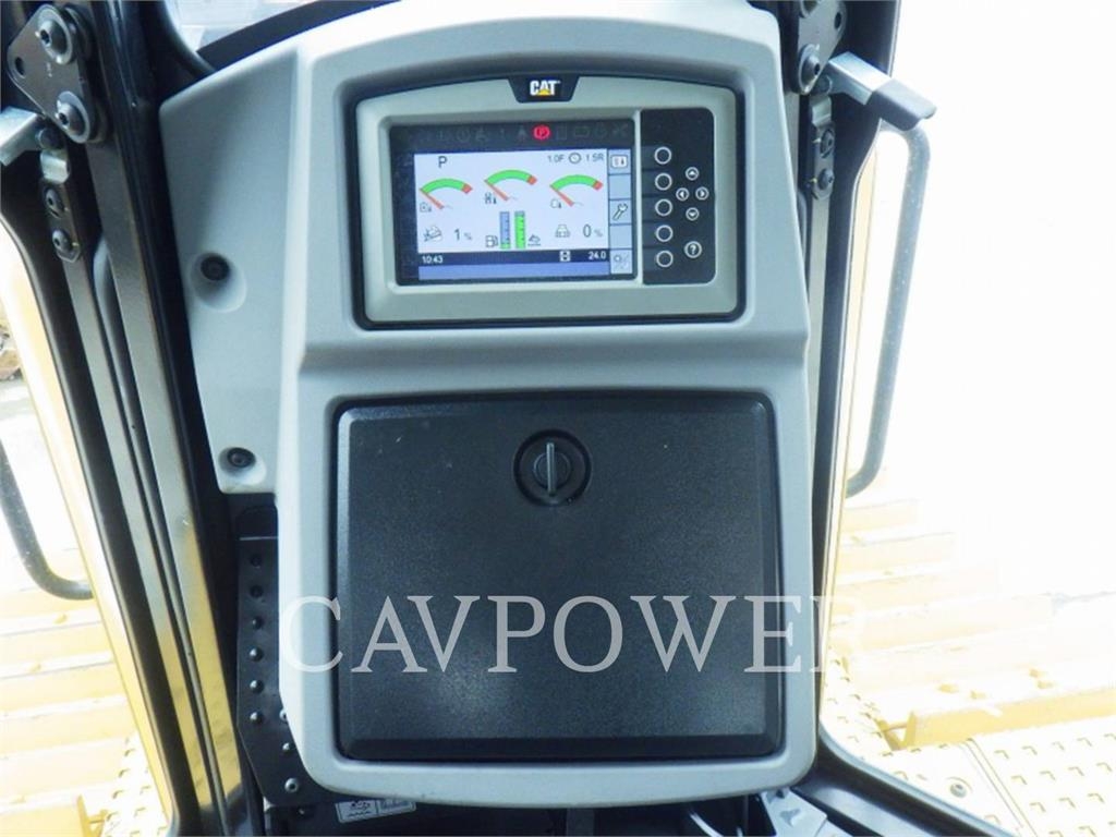 CAT D8-21 image 11
