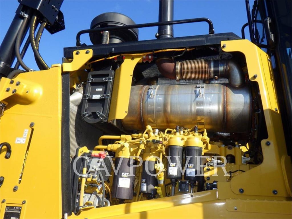 CAT D8-21 image 7