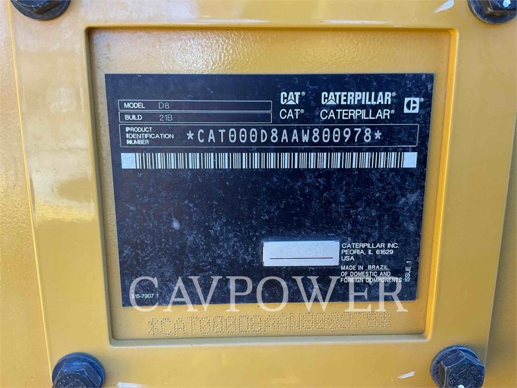 CAT D8 image 6