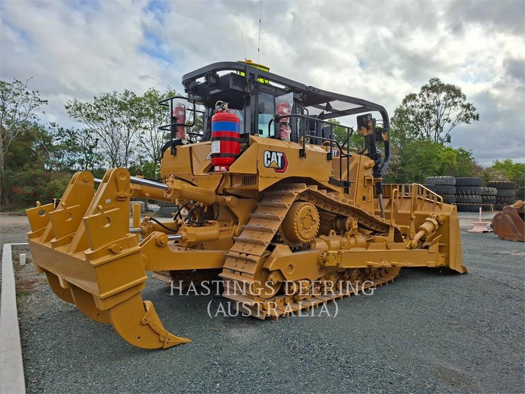 CAT D8T image 3