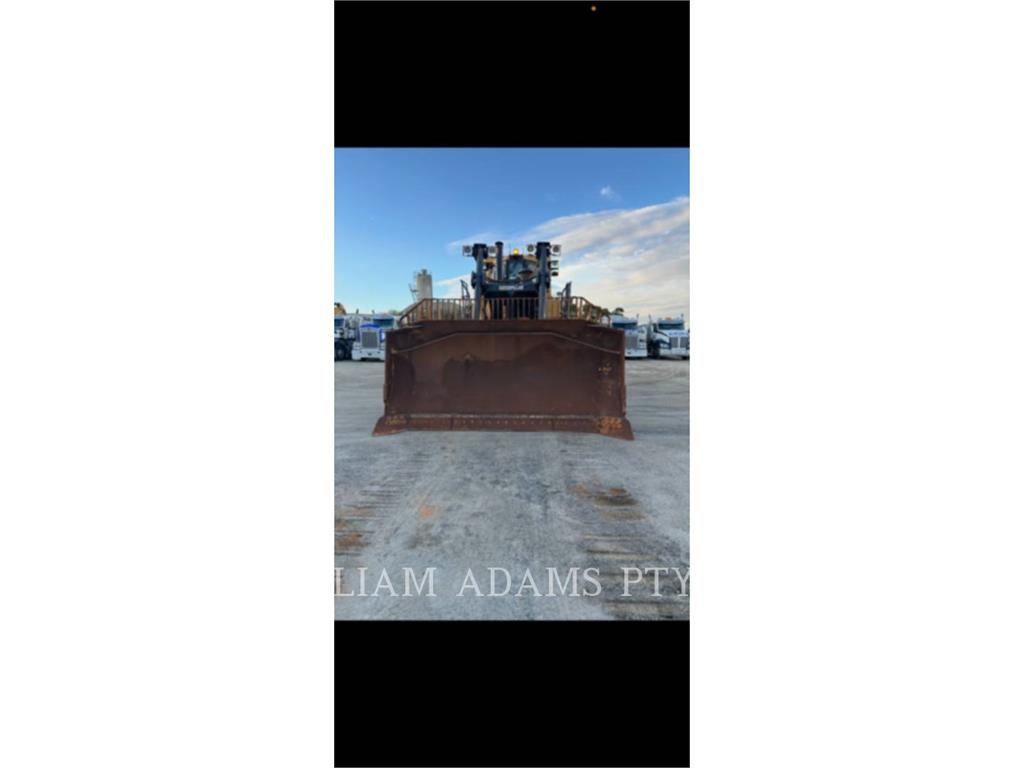CAT D9T image 4