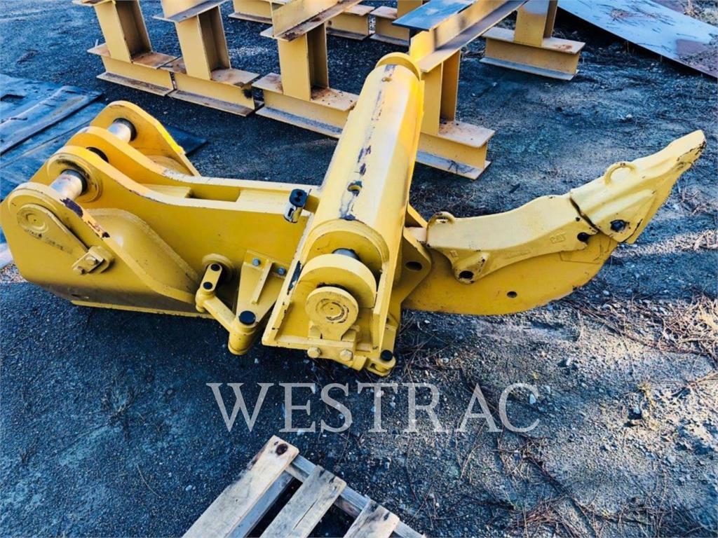 CAT D9T RIPPER image 2