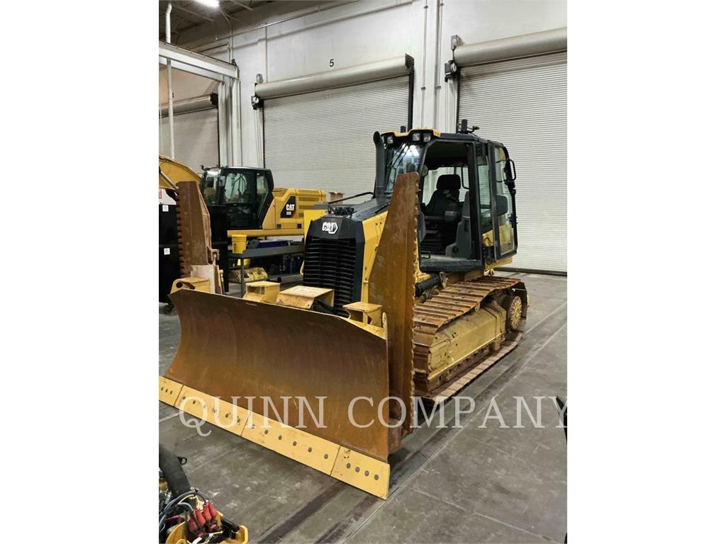 CAT D3 - ブルドーザー - 建設 - CATERPILLAR WORLDWIDE CAT D3 - ブルドーザー - 建設 - CATERPILLAR WORLDWIDE