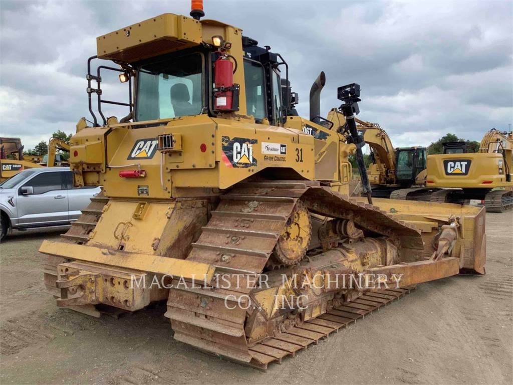 CAT D6T LGP WH