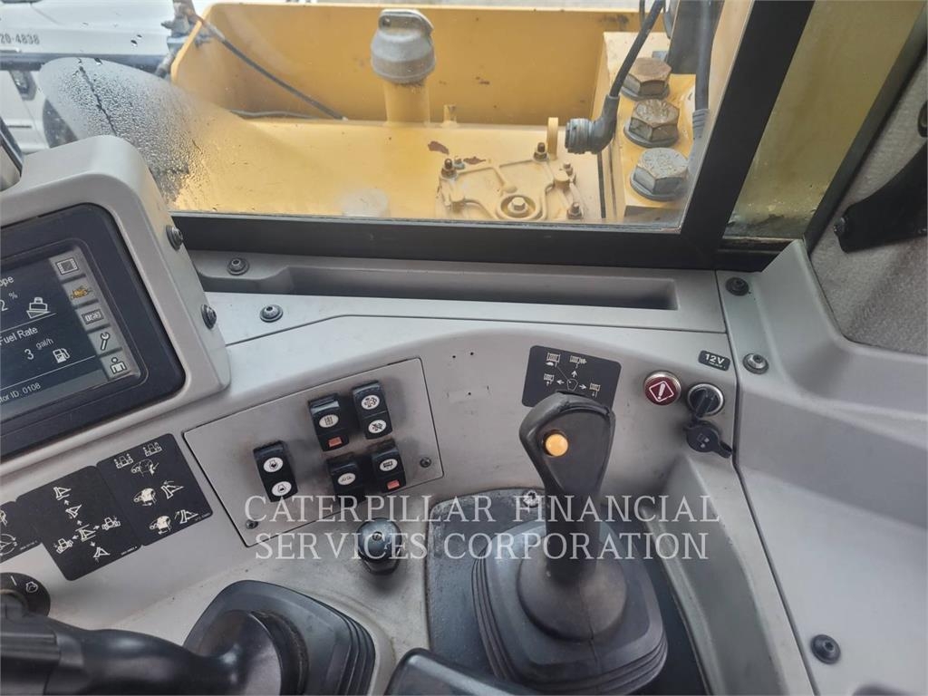2019 CAT D9T For Sale - 555,088 USD | Cat Used