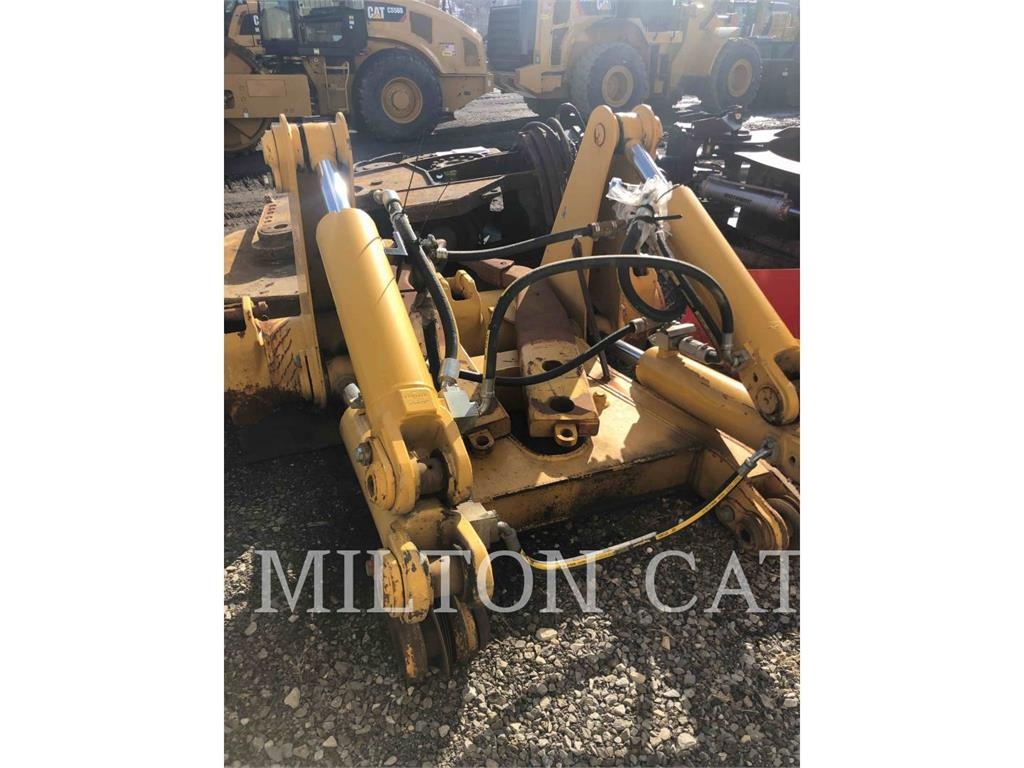 2016 CAT MS RIPPER-PRICE REDUCED For Sale - 3,900 USD | Cat Used