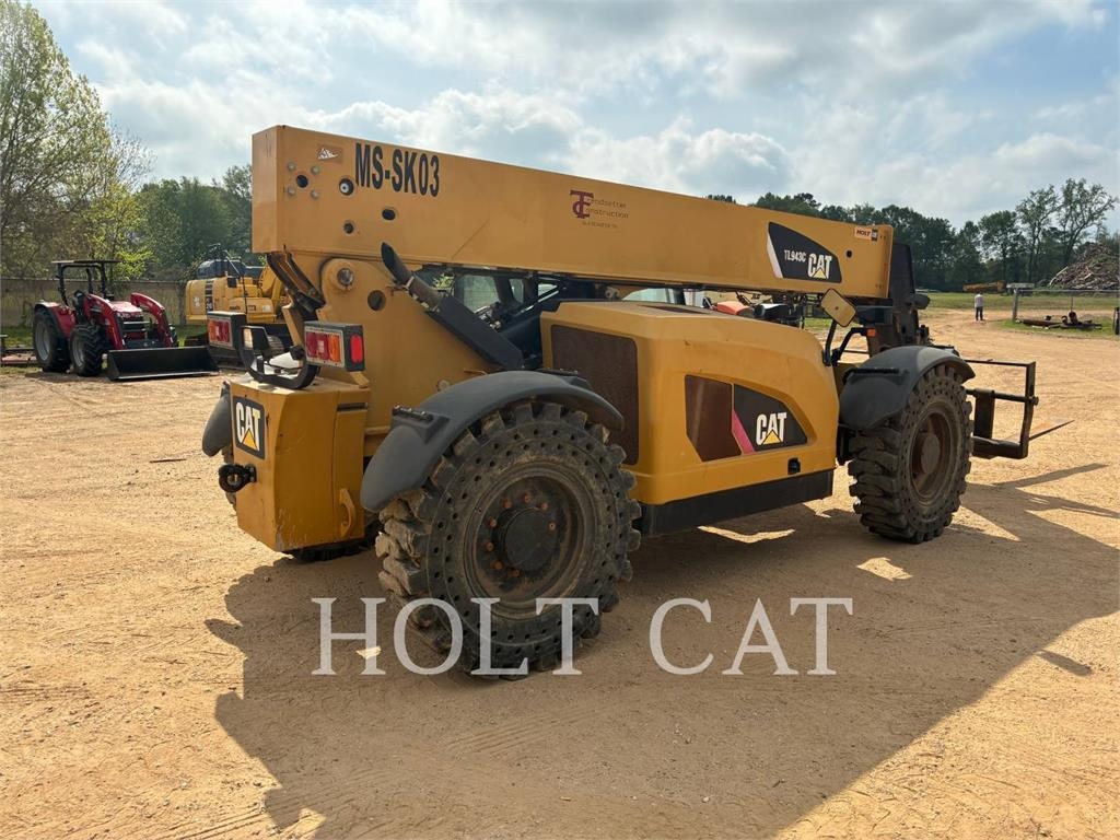 2015 CAT TL943C For Sale - 45,000 USD | Cat Used