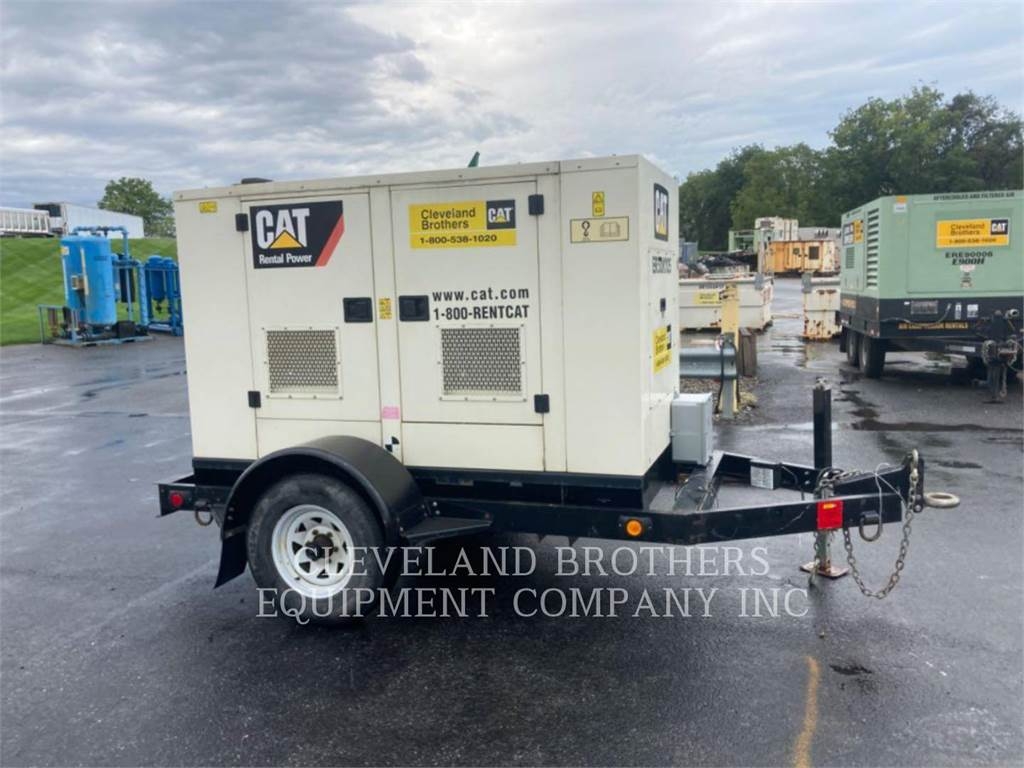 CAT XQ30 grupos electrógenos móviles Construcción CATERPILLAR