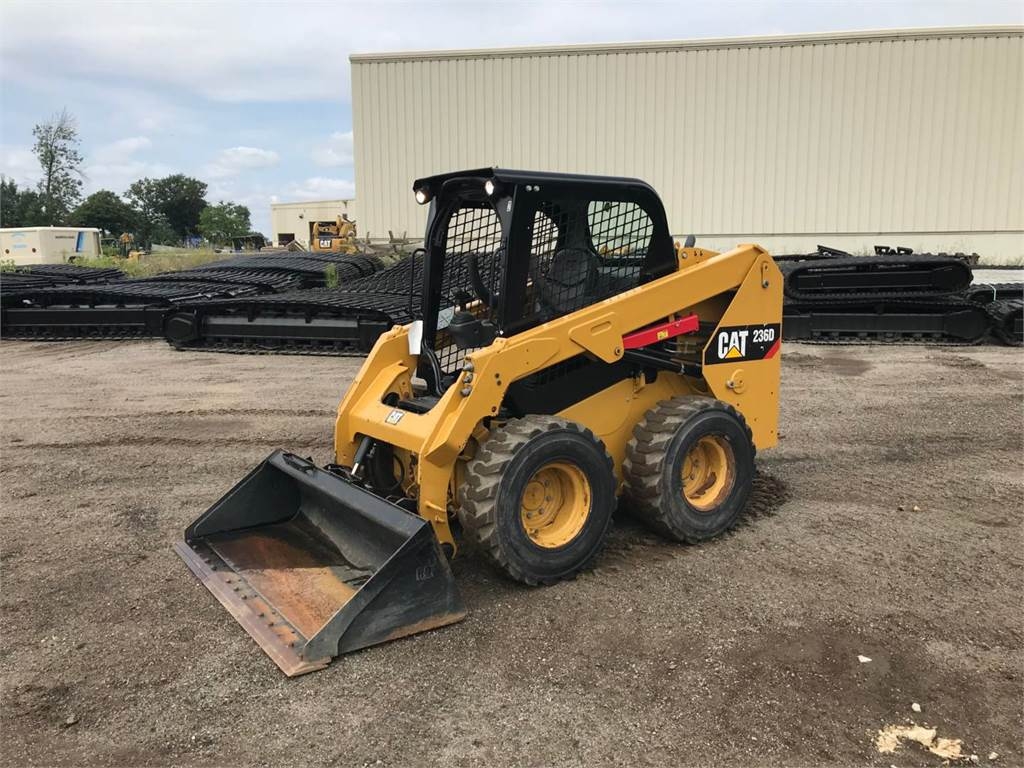 Caterpillar 236 D - Skid Steer Loaders - Construction - CATERPILLAR