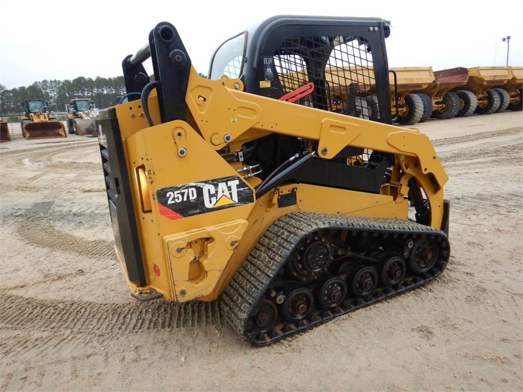 Caterpillar 257D Skid Steer Loaders Construction CATERPILLAR